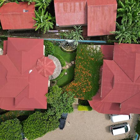 Crest Safari Lodge Bed And Breakfast Arusha Exterior foto